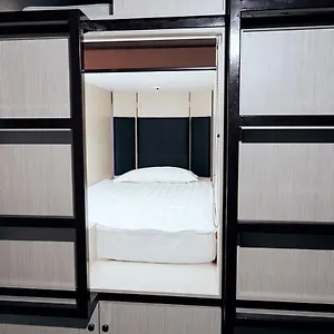 Capsule hotel Kapsula, Nur-Sultan (Astana)